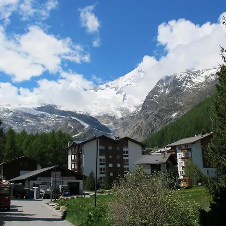 Appartementhaus Venetz Saas107 Ruhige Lage Direkt An Skibushaltestelle Appartement Saas Fee