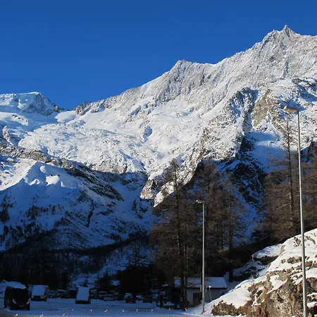 Appartementhaus Venetz Saas107 Ruhige Lage Direkt An Skibushaltestelle Appartement *